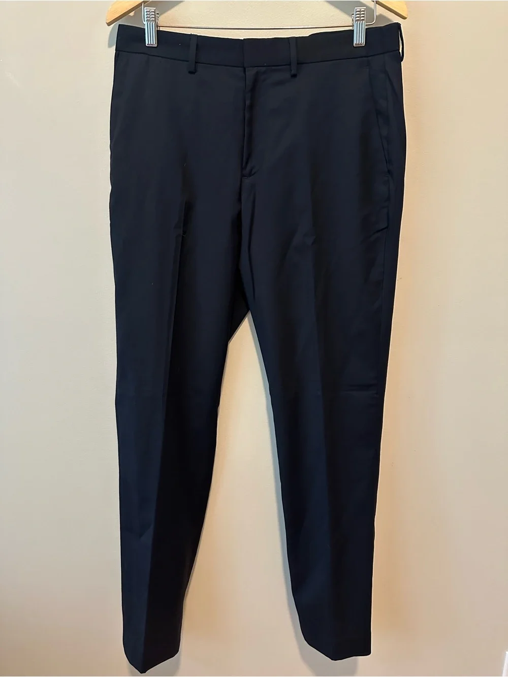 NWT! J.Crew Bowery Navy dress pant in wool blend. Men’s 36X32